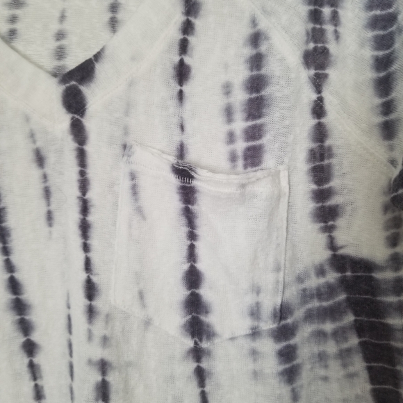Rock & Republic Tie Dye Pocket T Shirt Size Med - Picture 3 of 5